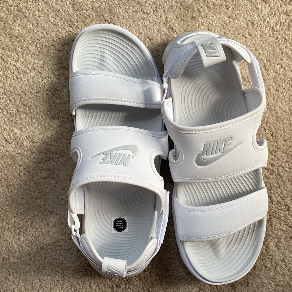 Nike WMNS OWAYSIS Sandal, White/Pure Platinum, Size 10​​​​​​ - Picture 3 of 10